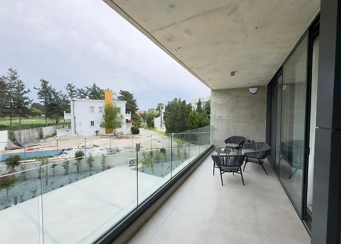 Malberry Park 101 - Modern 2bedroom With Shared Heated Pool, Sauna, Gym, Jacuzzi Apartament *