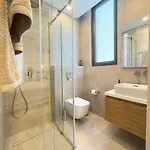 Malberry Park 101 - Modern 2bedroom With Shared Heated Pool, Sauna, Gym, Jacuzzi * Paphos