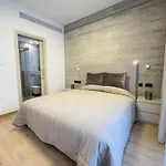 Malberry Park 101 - Modern 2bedroom With Shared Heated Pool, Sauna, Gym, Jacuzzi Apartament